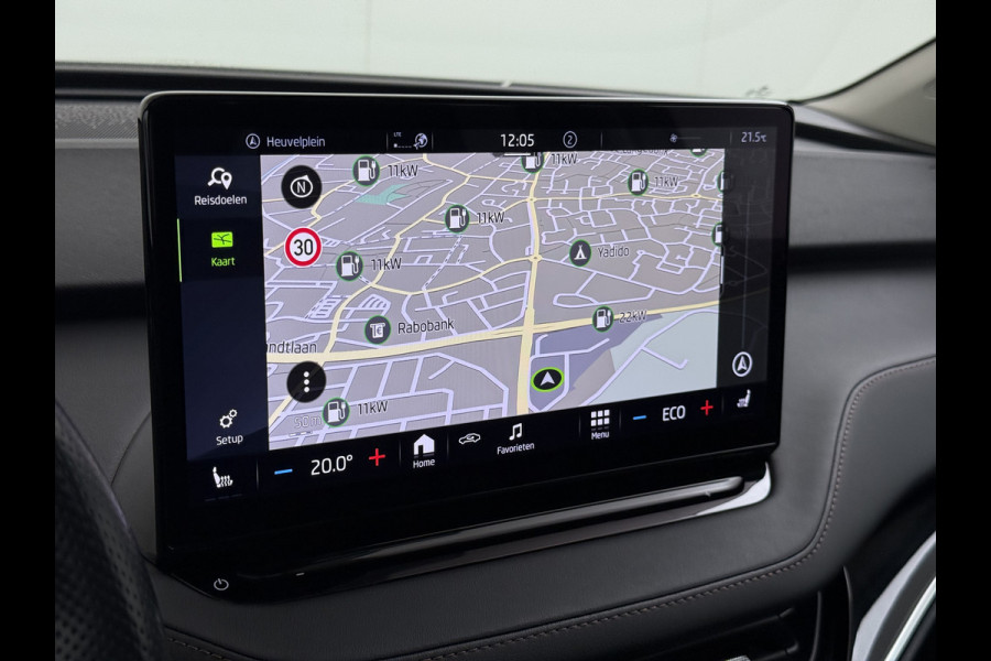Škoda ENYAQ iV Pano.Dak Leer 20" Stuur+Stoel+Achterb.-Verwarmd 3-Zone Ecc Navi Apple Carplay Android Auto Draadloze Telefoonlader iV 60 SOH 90.6% Elek.Achterklep Privacy Glas Lmv Led Pdc Isofix DAB Lane Assist Dealeronderhouden Origineel Nederlandse Auto Zeer Compleet