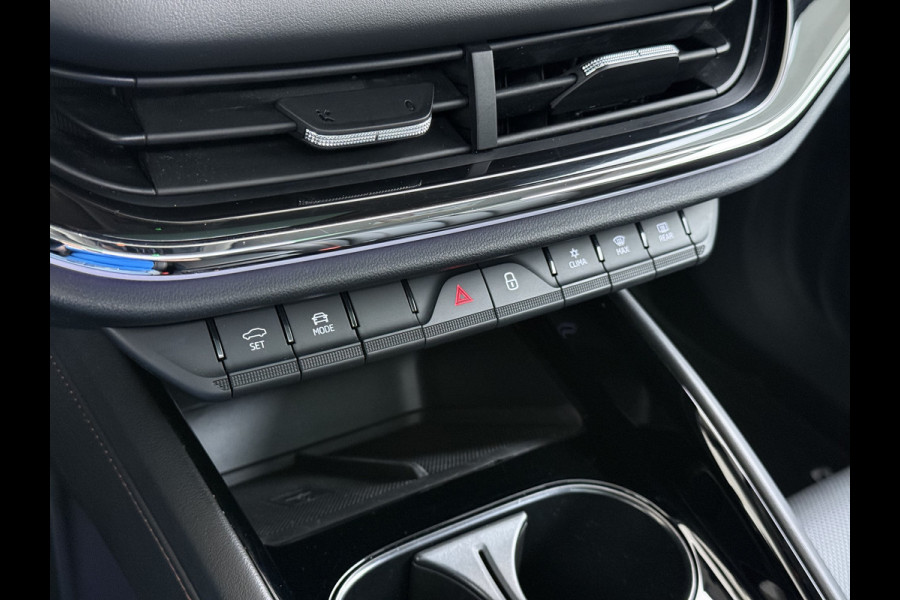 Škoda ENYAQ iV Pano.Dak Leer 20" Stuur+Stoel+Achterb.-Verwarmd 3-Zone Ecc Navi Apple Carplay Android Auto Draadloze Telefoonlader iV 60 SOH 90.6% Elek.Achterklep Privacy Glas Lmv Led Pdc Isofix DAB Lane Assist Dealeronderhouden Origineel Nederlandse Auto Zeer Compleet
