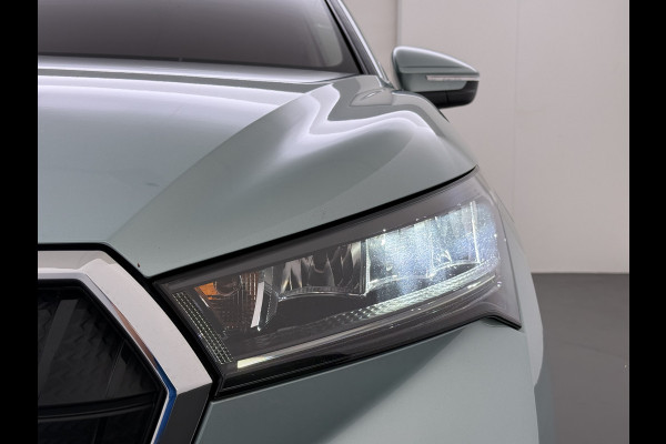 Škoda ENYAQ iV Pano.Dak Leer 20" Stuur+Stoel+Achterb.-Verwarmd 3-Zone Ecc Navi Apple Carplay Android Auto Draadloze Telefoonlader iV 60 SOH 90.6% Elek.Achterklep Privacy Glas Lmv Led Pdc Isofix DAB Lane Assist Dealeronderhouden Origineel Nederlandse Auto Zeer Compleet