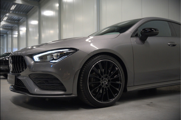 Mercedes-Benz CLA-Klasse 180 Business Solution AMG | Stoelverwarming | Parkeersensoren | Navigatie | Cruise Control | Ambiance Verlichting | Keyless | Camera | Climate Control