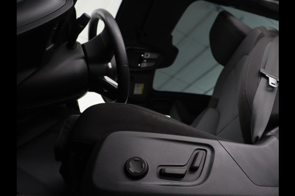 Polestar 2 Standard Range Single Motor 63kWh | SOH 89.9% | Warmtepomp | Panoramadak | Trekhaak | SOH 89.9% | Warmtepomp | Panoramadak | Trekhaak | 360 camera | Harman/Kardon | Memory | Full LED | Plus Pack