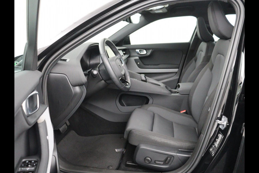 Polestar 2 Standard Range Single Motor 63kWh | SOH 89.9% | Warmtepomp | Panoramadak | Trekhaak | SOH 89.9% | Warmtepomp | Panoramadak | Trekhaak | 360 camera | Harman/Kardon | Memory | Full LED | Plus Pack