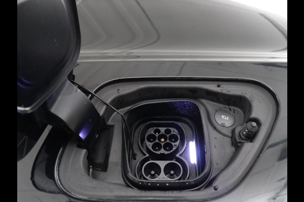Polestar 2 Standard Range Single Motor 63kWh | SOH 89.9% | Warmtepomp | Panoramadak | Trekhaak | SOH 89.9% | Warmtepomp | Panoramadak | Trekhaak | 360 camera | Harman/Kardon | Memory | Full LED | Plus Pack