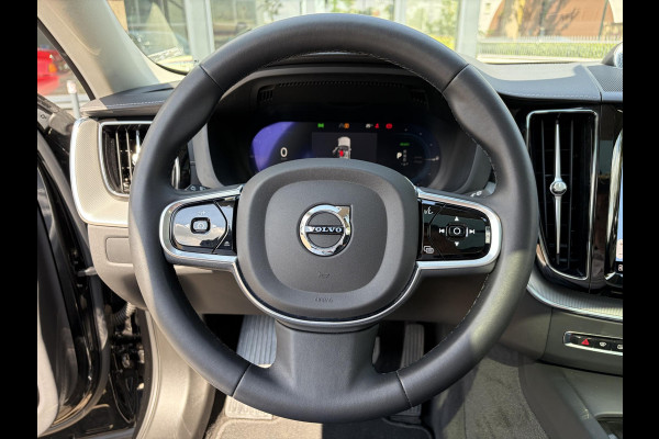 Volvo XC60 2.0 T8 Plug-in hybrid AWD Ultra Dark T8 12 MND. BOVAG GARANTIE | HEAD UP | PANORAMA DAK | ACHTERUITRIJ CAMERA | BOWERS & WILKINS | MEM. SEATS | STOEL+STUUR VERWARMING |