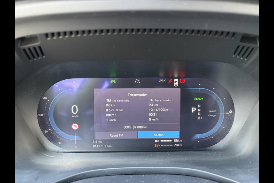 Volvo XC60 2.0 T8 Plug-in hybrid AWD Ultra Dark T8 12 MND. BOVAG GARANTIE | HEAD UP | PANORAMA DAK | ACHTERUITRIJ CAMERA | BOWERS & WILKINS | MEM. SEATS | STOEL+STUUR VERWARMING |