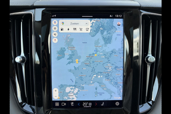 Volvo XC60 2.0 T8 Plug-in hybrid AWD Ultra Dark T8 12 MND. BOVAG GARANTIE | HEAD UP | PANORAMA DAK | ACHTERUITRIJ CAMERA | BOWERS & WILKINS | MEM. SEATS | STOEL+STUUR VERWARMING |