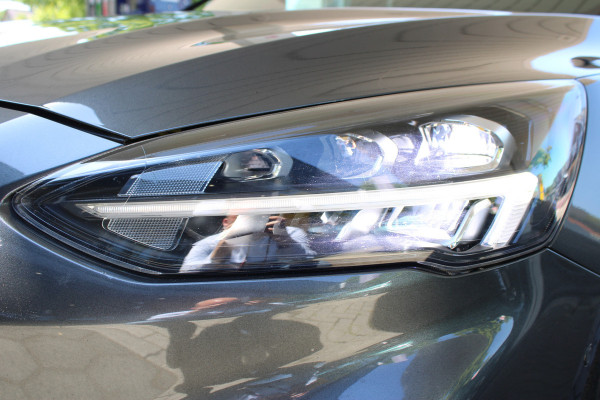 Ford Focus 1.0 EcoBoost ST Line | Trekhaak | Winterpack | Adaptieve cruise