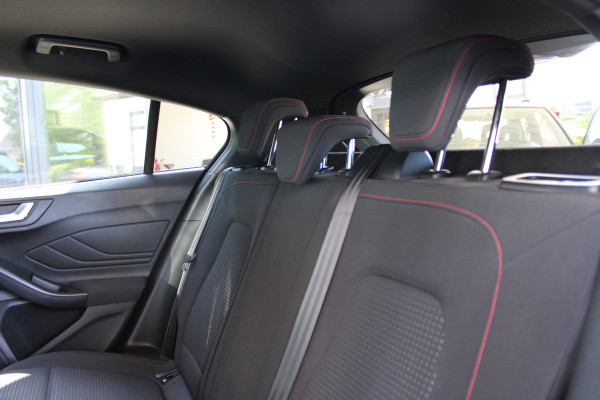 Ford Focus 1.0 EcoBoost ST Line | Trekhaak | Winterpack | Adaptieve cruise