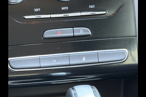 Renault Mégane Estate 1.6 E-Tech Plug-In Hybrid 160 Business Zen | Carplay/Android | PDC voor en achter | Climate | Cruise control | Lane assis