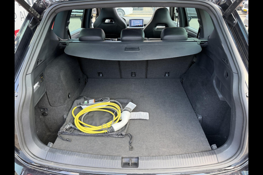 Seat Tarraco 1.4 TSI e-Hybrid PHEV FR Business FABRIEKSGARANTIE 03-2028 20"/Panoramadak/Trekhaak/360 camera/Keyless/Dodehoek/Elektrische klep/Stuur + stoelverwarming v+a