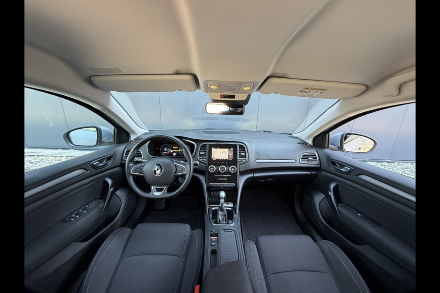 Renault Mégane Estate 1.6 E-Tech Plug-In Hybrid 160 Business Zen | Carplay/Android | PDC voor en achter | Climate | Cruise control | Lane assis