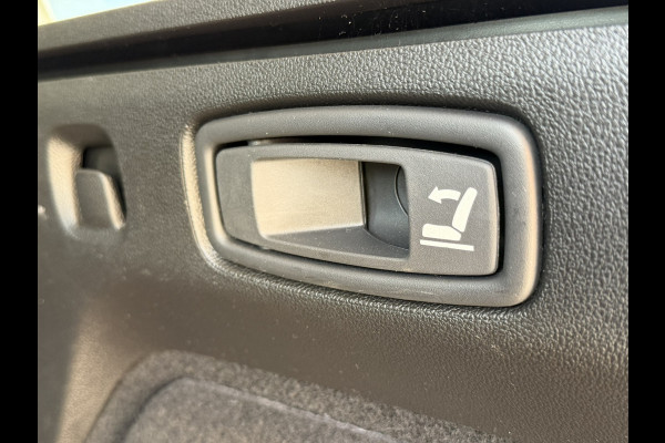 Renault Mégane Estate 1.6 E-Tech Plug-In Hybrid 160 Business Zen | Carplay/Android | PDC voor en achter | Climate | Cruise control | Lane assis