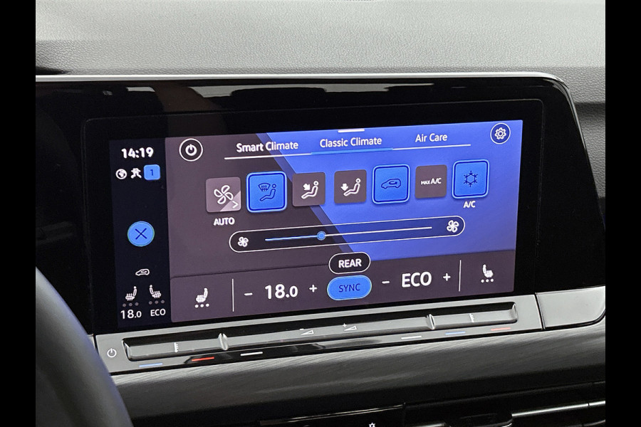 Volkswagen Golf 1.4 eHybrid Style (Goed ondH, Digitale Dash, StoelV, Stoel massage, SfeerV, Navi, Carplay, Parkeersensoren, ETc)