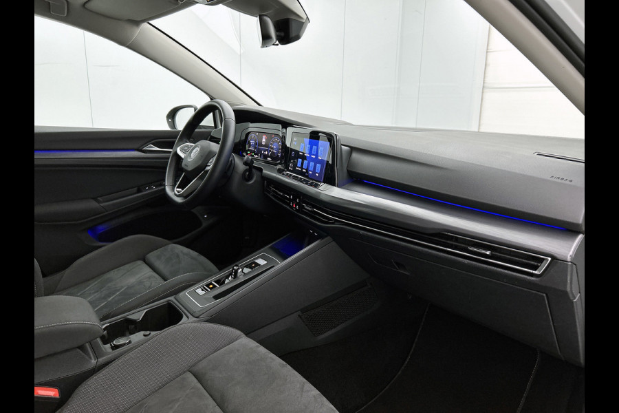 Volkswagen Golf 1.4 eHybrid Style (Goed ondH, Digitale Dash, StoelV, Stoel massage, SfeerV, Navi, Carplay, Parkeersensoren, ETc)