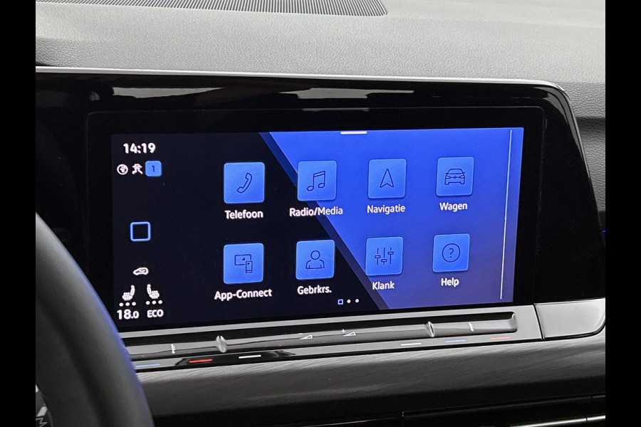 Volkswagen Golf 1.4 eHybrid Style (Goed ondH, Digitale Dash, StoelV, Stoel massage, SfeerV, Navi, Carplay, Parkeersensoren, ETc)