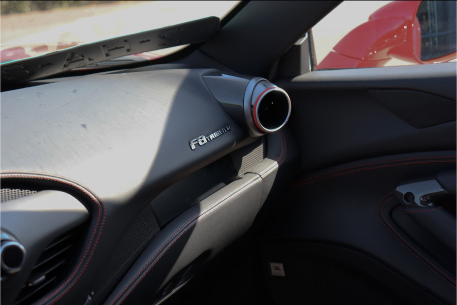 Ferrari F8 Tributo 3.9 V8 HELE BTW **Drivers Display/Carbon Bucket/Full PPF/Novitec**