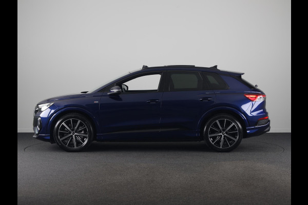 Audi Q4 e-tron 45 S edition Competition 82 kWh 286 pk | Panoramadak | Achteruitrijcamera | Apple Carplay |