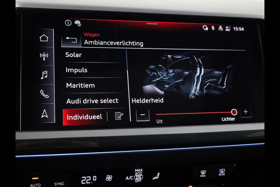 Audi Q4 e-tron 45 S edition Competition 82 kWh 286 pk | Panoramadak | Achteruitrijcamera | Apple Carplay |