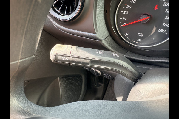 Mercedes-Benz eCitan 112 51kWh L2 284 WLTP 98.7% (SOH) Camera MBUX Trekhaak 75kW Snelladen Apple Carplay Cruise Control