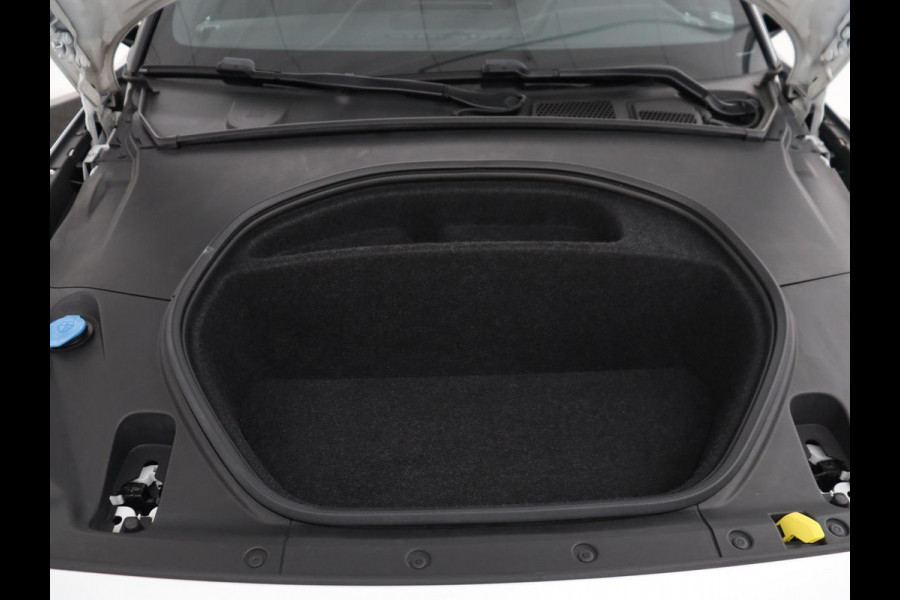 Polestar 2 Long Range Single Motor 78 kWh | SOH 92.0% | Trekhaak | Plus Pack | Panoramadak | | SOH 92.0% | Trekhaak | Plus Pack | Panoramadak | Harman/Kardon | Stuur/stoel verwarming | 20'' | Camera