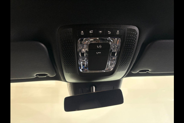 Mercedes-Benz GLA 250 e DCT-8 Aut. Business Solution PDC VA + Camera Navi Stoelverwarming Elektrische Klep LED Privacy Glass 11 kW laden