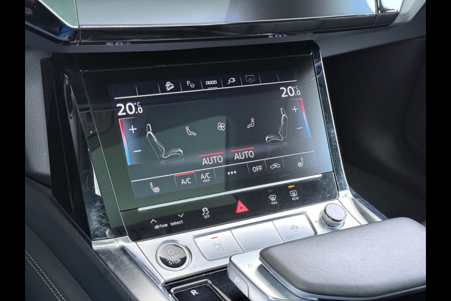 Audi e-tron 55 408PK Quattro Advanced Edition Plus 95kWh SOH 92% Panoramadak Adap.Cruise Camera Leder+Verwarmd Navi Apple Carplay Android Au Elek.Achterklep Privacy Glas Lmv 20" Led Pdc Elek.Stoelen+Memory DAB Origineel Nederlandse Auto