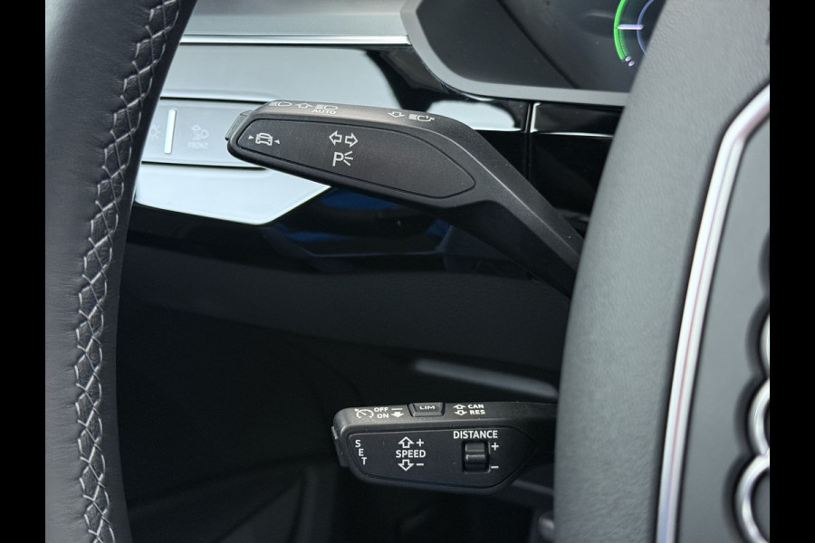 Audi e-tron 55 408PK Quattro Advanced Edition Plus 95kWh SOH 92% Panoramadak Adap.Cruise Camera Leder+Verwarmd Navi Apple Carplay Android Au Elek.Achterklep Privacy Glas Lmv 20" Led Pdc Elek.Stoelen+Memory DAB Origineel Nederlandse Auto