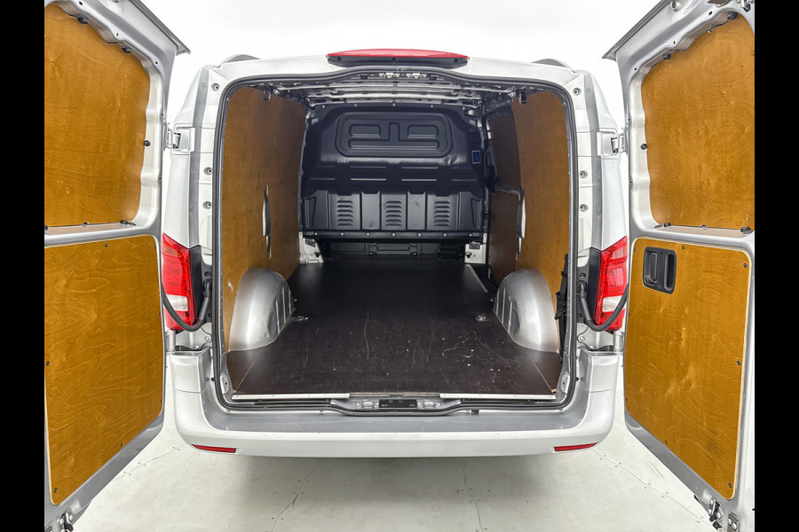 Mercedes-Benz eVito Lang 66 kWh Led 266km actieradius Navigatie Climate control Betimmering