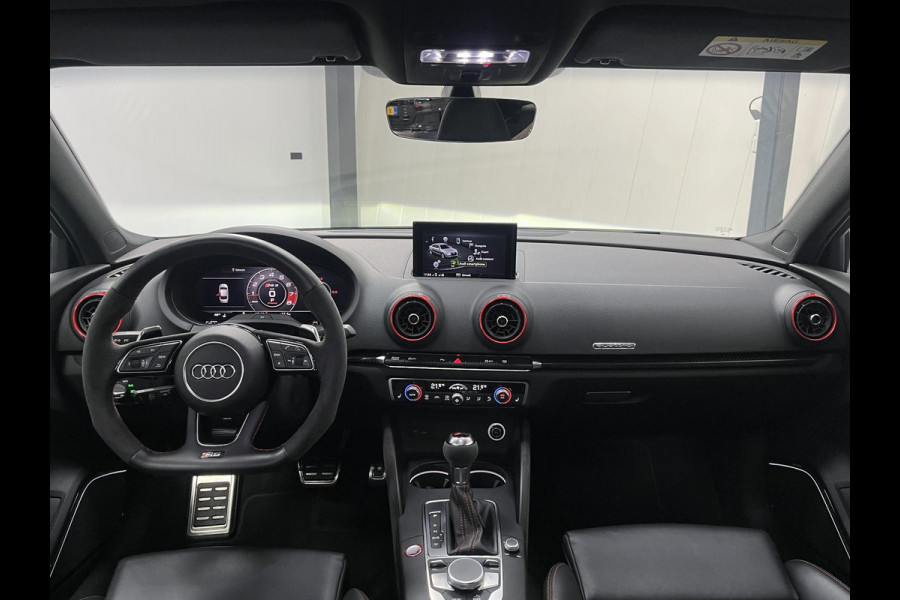 Audi RS3 2.5 TFSI Quattro*PANO*ACC*KW*RS-ZETELS*B&O*CARBON*