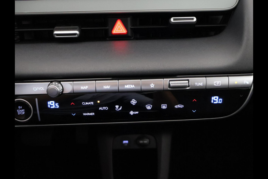 Hyundai IONIQ 5 CONNECT PLUS! 73 KHW. SOH 100% GARANTIE 6-2031* APPLE CARPLAY / ANDROID AUTO . STUUR/ STOELVERWARMING .