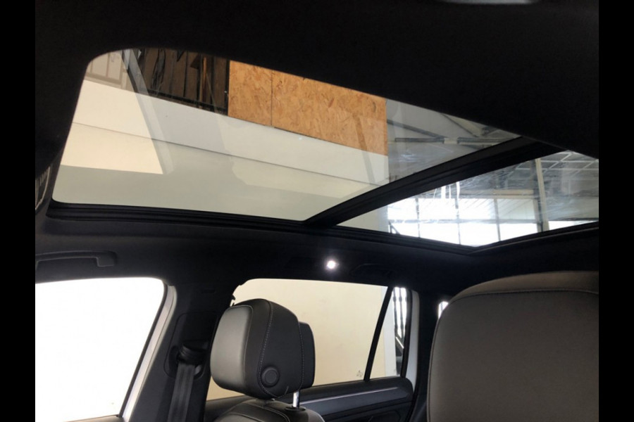 Volkswagen Tiguan 1.5 TSI ACT Highline Business R - Pano/Schuifdak- Leder - Navi - Afn.Trekhaak - Virt.Cockpit