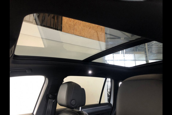 Volkswagen Tiguan 1.5 TSI ACT Highline Business R - Pano/Schuifdak- Leder - Navi - Afn.Trekhaak - Virt.Cockpit