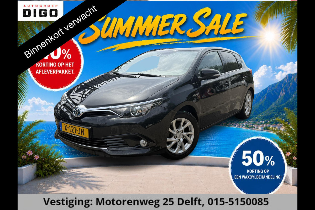 Toyota Auris 1.8 Hybrid Executive . GARANTIE TOT 02-2029 . STOEL VERWARMING . NAVIGATIE . CRUISE CONTROL .
