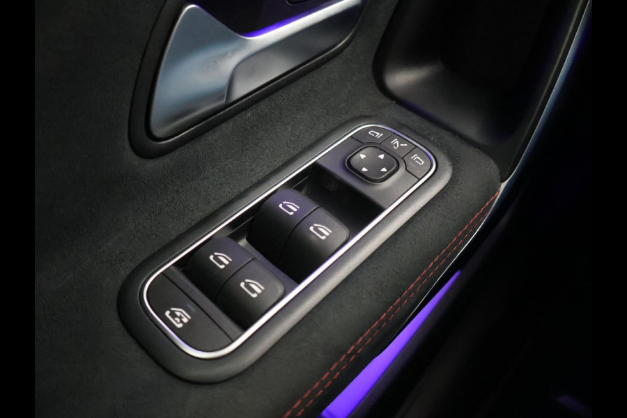 Mercedes-Benz A-Klasse 180 STAR EDITION AMG LINE LIMITED + PANORAMA | SFEERVERLICHTING | 19 INCH LMV | CAMERA