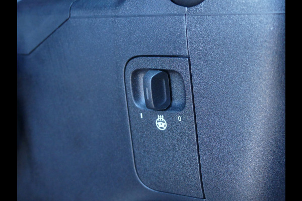 Mercedes-Benz V-Klasse 300d Extra lang AMG Dubbel Cabine LED/Leer/Elek deuren