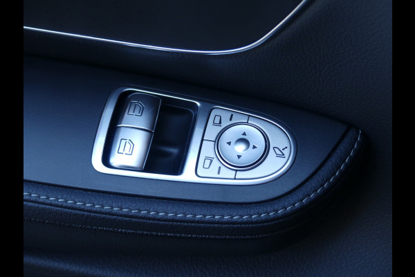 Mercedes-Benz V-Klasse 300d Extra lang AMG Dubbel Cabine LED/Leer/Elek deuren