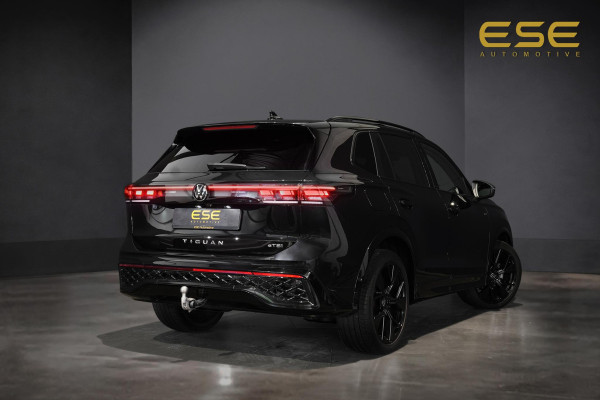 Volkswagen Tiguan 1.5 eTSI R-Line Business | 360 | Trekhaak | Pano | H&K | IQ Light