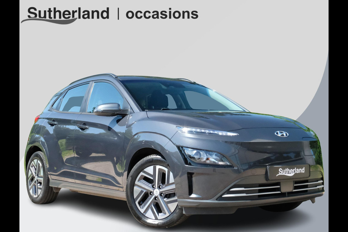 Hyundai Kona EV Fashion 64 kWh | 204 PK | SOH 95% | Adaptive cruise control | Achteruitrijcamera | Keyless entry | LED verlichting | DAB ontvanger | Bluetooth telefoonverbinding | Navigatie | Lichtmetalen velgen