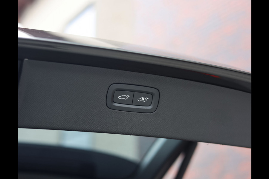 Volvo XC90 T8 AWD | Luchtvering - Bowers&Wilkins