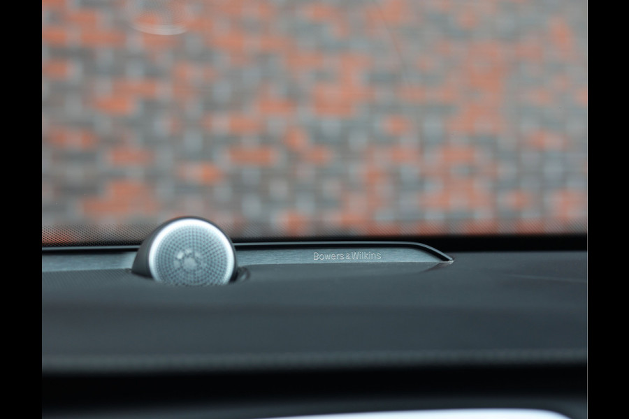 Volvo XC90 T8 AWD | Luchtvering - Bowers&Wilkins