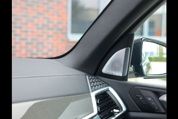 BMW X5 50e xDrive | Skylounge - Trekhaak - HUD