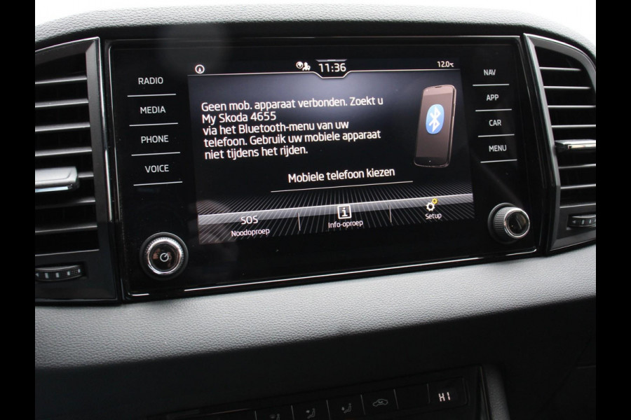 Škoda Karoq 1.5 TSI 150pk DSG ACT Selection DEMO ! Navigatie Apple Carplay/Android Auto Camera Parkeer sensoren Adaptieve Cruise Control Lichtmetalen Velgen Digitale Cockpit
