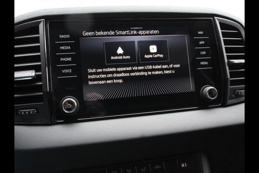 Škoda Karoq 1.5 TSI 150pk DSG ACT Selection DEMO ! Navigatie Apple Carplay/Android Auto Camera Parkeer sensoren Adaptieve Cruise Control Lichtmetalen Velgen Digitale Cockpit