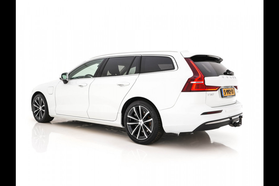 Volvo V60 2.0 T6 Core Bright AWD (Plug-In) {SoH-97%} (INCL-BTW)  Aut. *FULL-LED | DIGI-COCKPIT | CAMERA | HEATED-COMFORTSEATS | KEYLESS | DAB | PRIVACY-GLASS | CARPLAY | NAVI-FULLMAP | TOWBAR | 18''ALU*