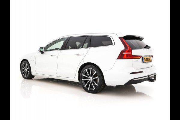 Volvo V60 2.0 T6 Core Bright AWD (Plug-In) {SoH-97%} (INCL-BTW)  Aut. *FULL-LED | DIGI-COCKPIT | CAMERA | HEATED-COMFORTSEATS | KEYLESS | DAB | PRIVACY-GLASS | CARPLAY | NAVI-FULLMAP | TOWBAR | 18''ALU*