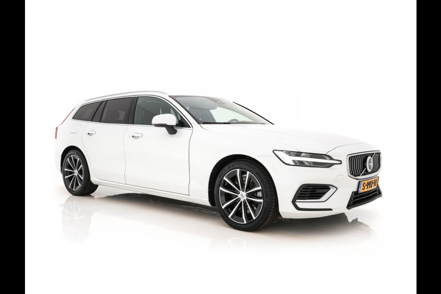Volvo V60 2.0 T6 Core Bright AWD (Plug-In) {SoH-97%} (INCL-BTW)  Aut. *FULL-LED | DIGI-COCKPIT | CAMERA | HEATED-COMFORTSEATS | KEYLESS | DAB | PRIVACY-GLASS | CARPLAY | NAVI-FULLMAP | TOWBAR | 18''ALU*