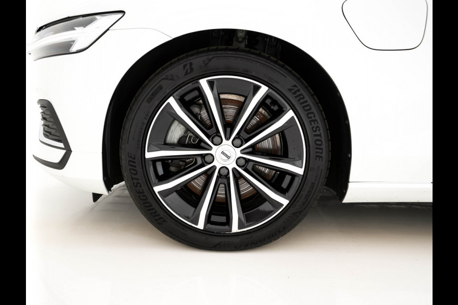 Volvo V60 2.0 T6 Core Bright AWD (Plug-In) {SoH-97%} (INCL-BTW)  Aut. *FULL-LED | DIGI-COCKPIT | CAMERA | HEATED-COMFORTSEATS | KEYLESS | DAB | PRIVACY-GLASS | CARPLAY | NAVI-FULLMAP | TOWBAR | 18''ALU*