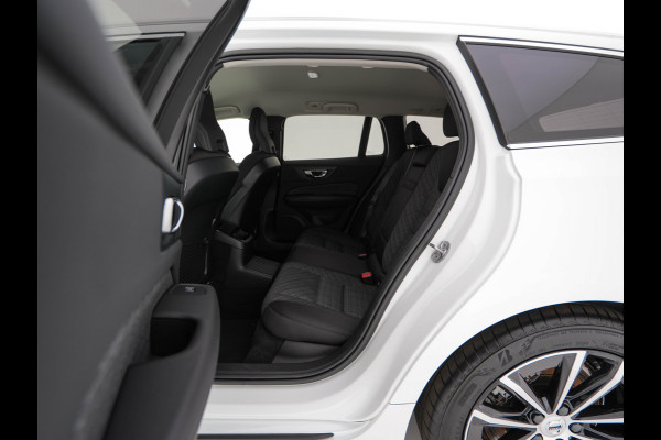Volvo V60 2.0 T6 Core Bright AWD (Plug-In) {SoH-97%} (INCL-BTW)  Aut. *FULL-LED | DIGI-COCKPIT | CAMERA | HEATED-COMFORTSEATS | KEYLESS | DAB | PRIVACY-GLASS | CARPLAY | NAVI-FULLMAP | TOWBAR | 18''ALU*