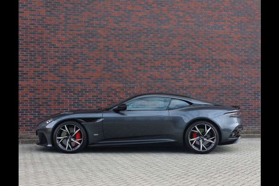 Aston Martin DBS 5.2 V12 Superleggera | B&O BeoSound - Xenon Grey
