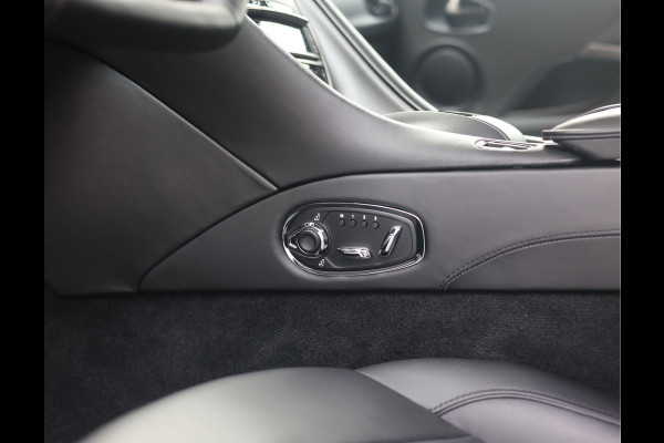 Aston Martin DBS 5.2 V12 Superleggera | B&O BeoSound - Xenon Grey